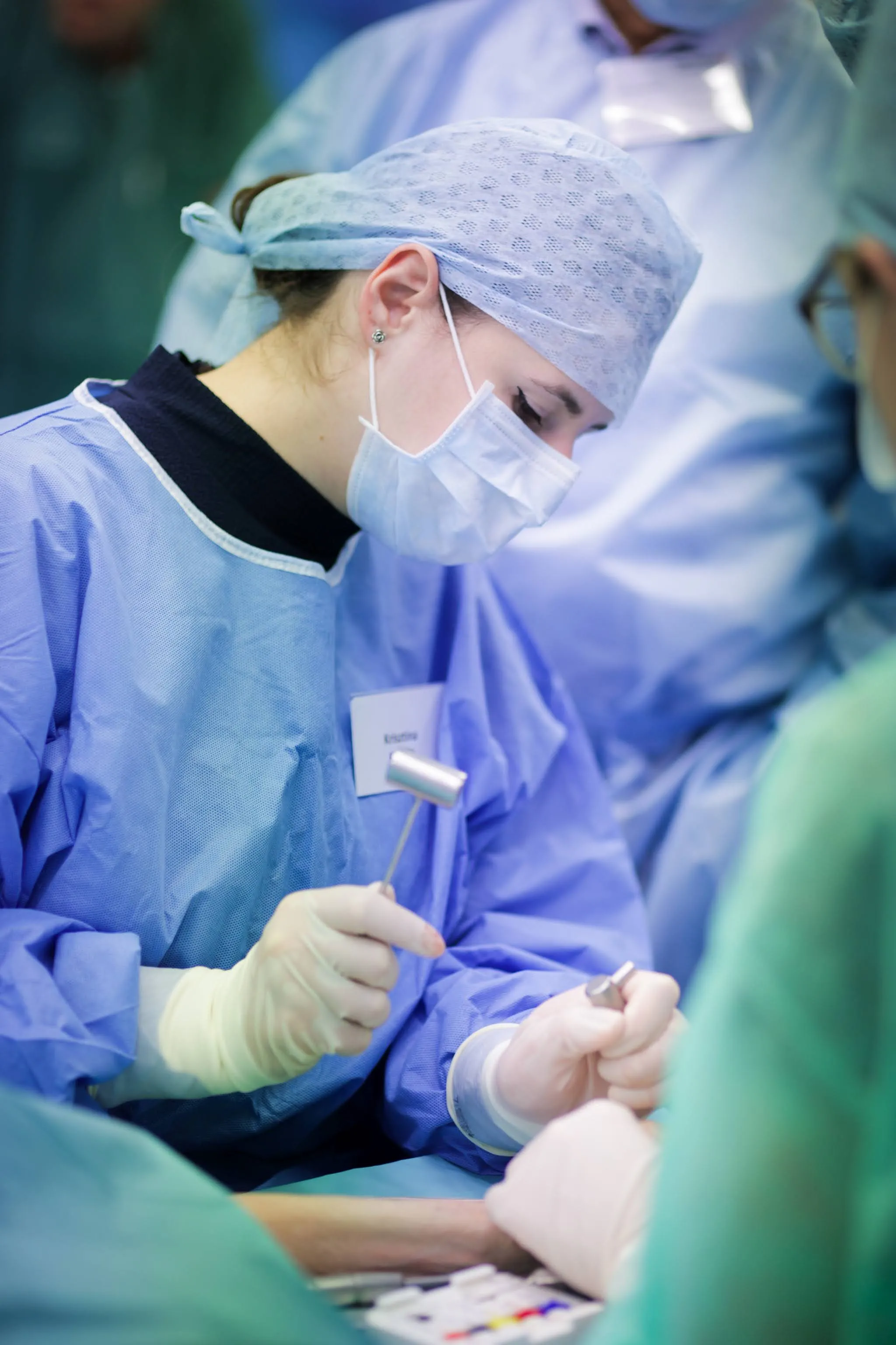 Dr. Krisztina Fehér la cursul FESSH de chirurgia mâinii, Budapesta